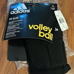 NWT Adidas black volleyball knee pads anatomically shaped padding L 1 pair